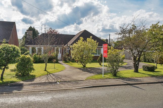 Thumbnail Detached bungalow for sale in Fiskerton Road, Reepham, Lincoln, Lincolnshire