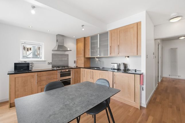 89/61 Holyrood Road, Edinburgh photo 4