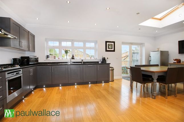 1, Robinson Avenue, Waltham Cross photo 3