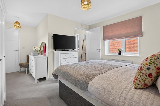 25 Orchard Vale, Hereford photo 4