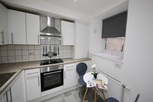 Thumbnail Flat to rent in Mid Road, Dundee