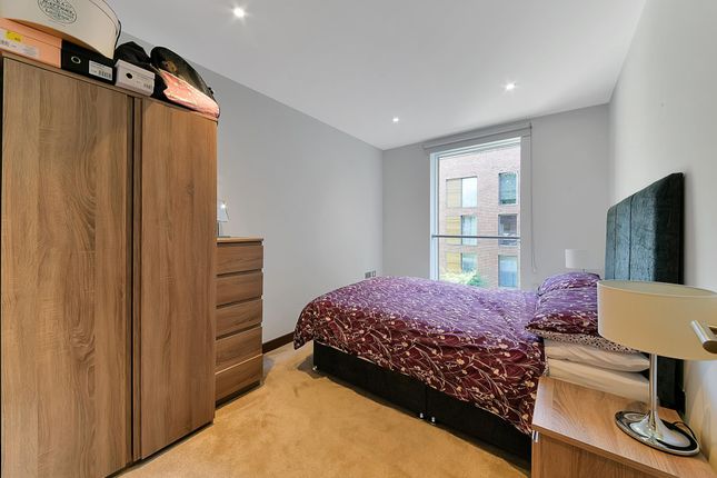 65 Maygrove road, London photo 2