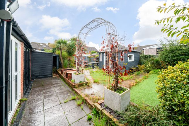 12 Maple Avenue, Ormskirk photo 3
