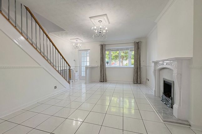 11, Aragon Close, Lydiate photo 2