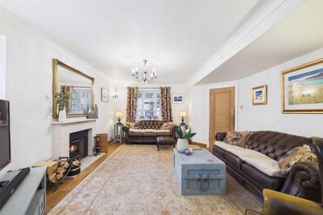 8, Furze Road, Worthing photo 4