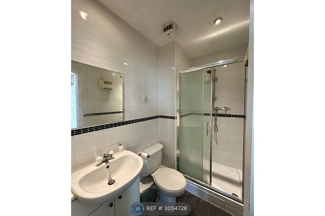 Marlborough Court, Grove Road, Luton photo 3