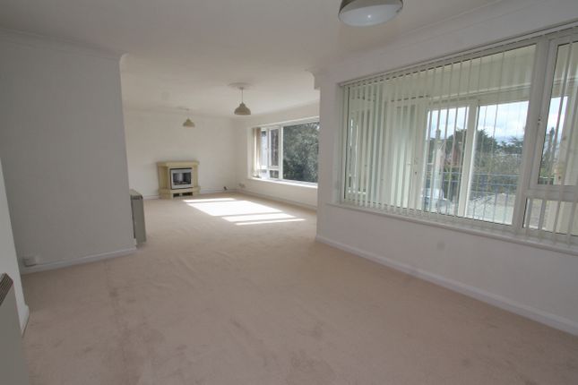  2 Castle Mount , Carlisle Road, Eastbourne photo 4