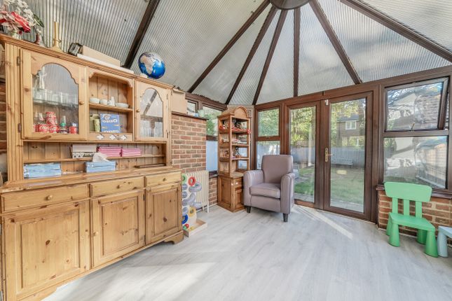 1354645-19-68d17B...