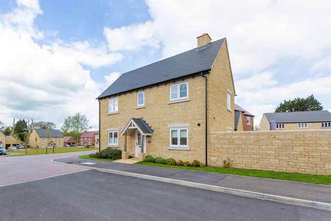 Detached house for sale in Jenkins Way, Southmoor