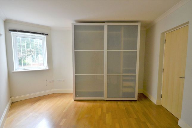 Flat 1 The Curve, 159, Chudleigh Road, London photo 4