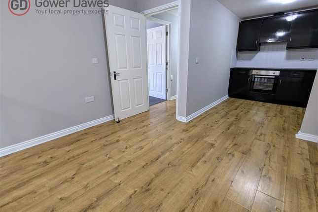 9, Riverside Heights, Tilbury photo 3
