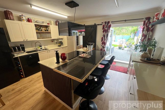 31, Aberllechau Rd, Rhondda Cynon Taff photo 3