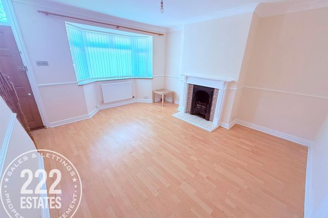 13, West Avenue, Warrington photo 2