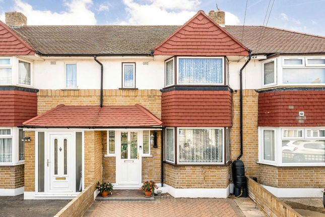 2-bed house on 3, The Vale, Sunbury-on-thames, £435,000