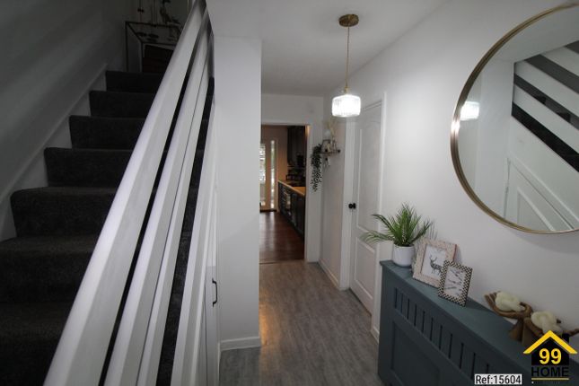 3, Sandringham Grove, Haslingden, Rossendale photo 2