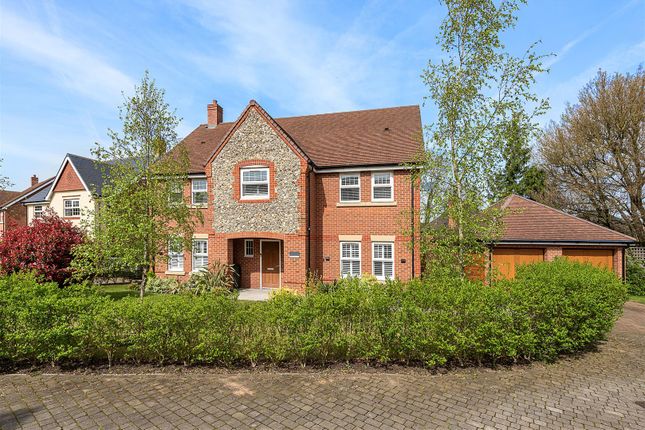 Thumbnail Detached house for sale in Estone Road, Aston Clinton, Aylesbury