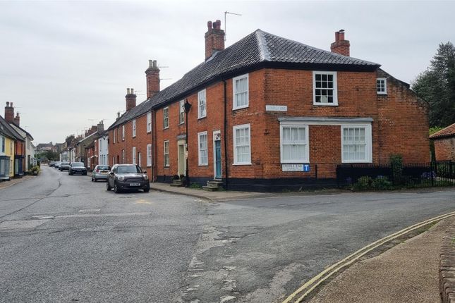 End terrace house for sale in London Road, Halesworth