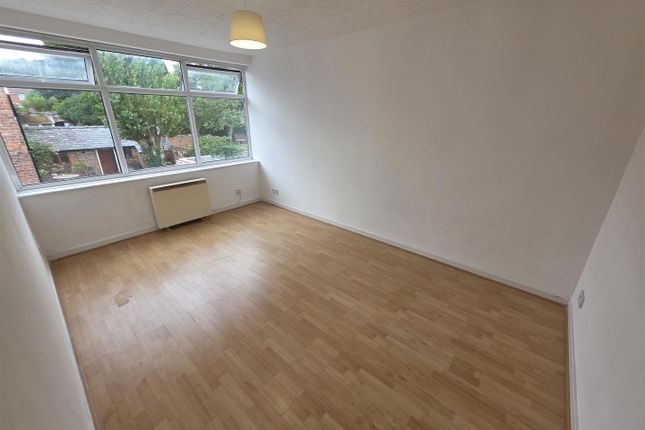 Flat, 7, Molyneux Court, Liverpool photo 5