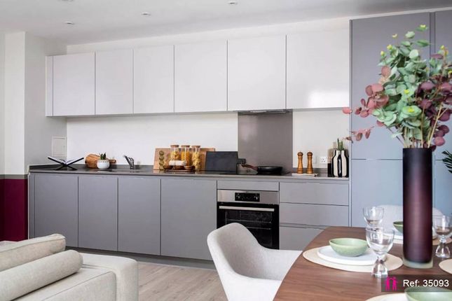 Flat 1 Arden Mansions, 31 Sleaford Street, London photo 3