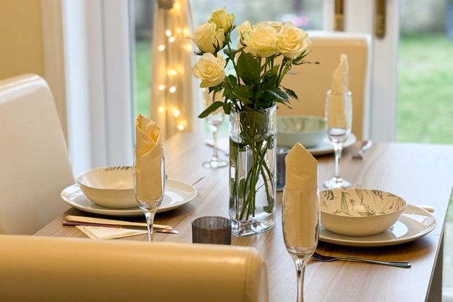 13, Hebridean Gardens, Crieff photo 2