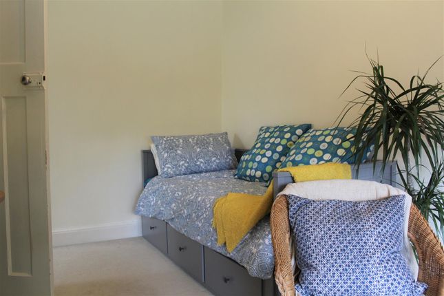 3, Lynton Road, Nottingham photo 4