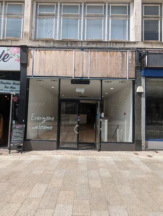 Retail premises to let in Victoria Street, Wolverhampton