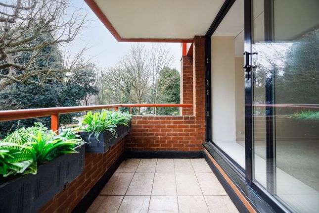 Flat 6, 125, Hornsey Lane, London photo 3
