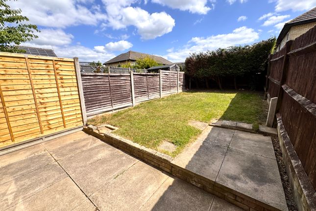 44, Coltsfoot Green, LUTON photo 5