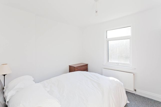 Priory Park Road, London photo 5