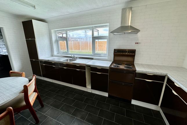 Detached bungalow for sale in Willow Bridge Lane, Braithwaite, Doncaster