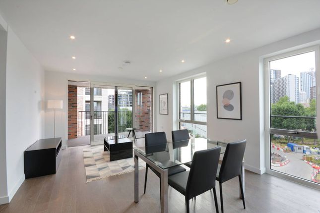 Thumbnail Flat to rent in Heygate Street, Elephant And Castle