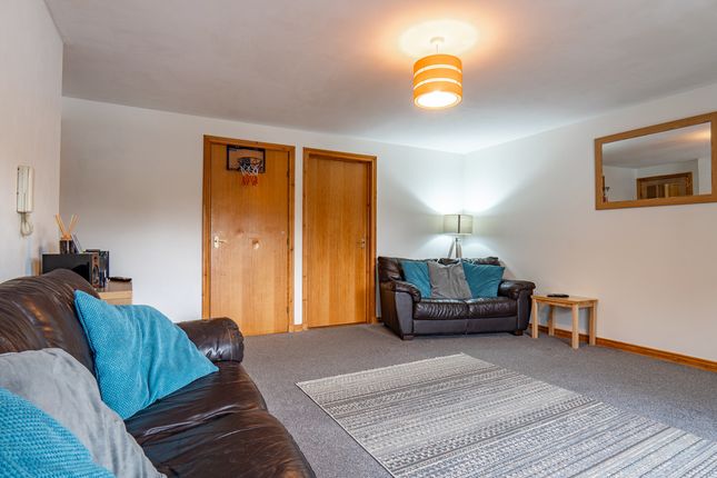 19, Mackintosh Place, Inverness photo 4