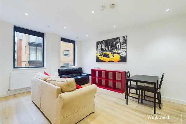Flat 305,, Garrard House, Reading photo 2