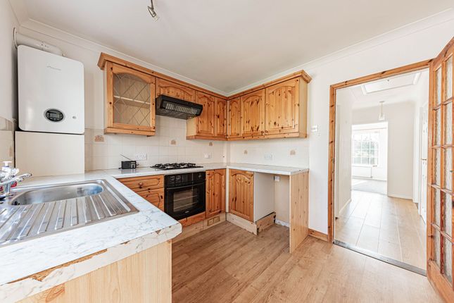 15 Freemans Close, Whitstable photo 2