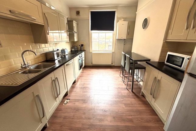 4A,, Bank Street, Kent photo 2