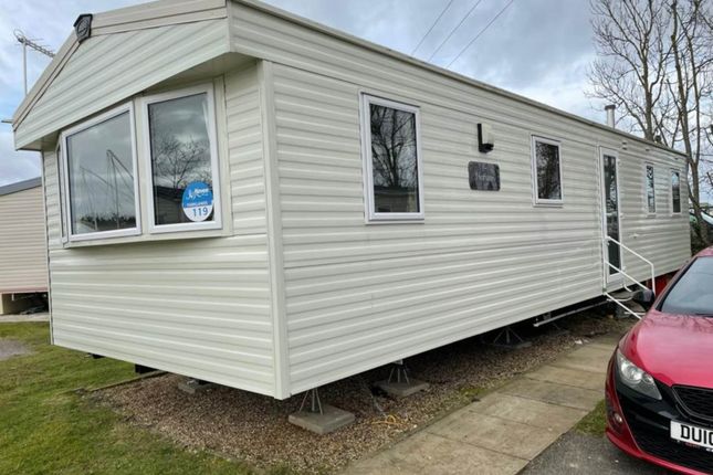 Mobile/park home for sale in 2021 Abi Horizon, Clacton On Sea