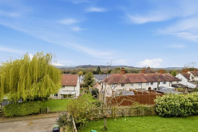 24, Homend Crescent, Ledbury photo 2