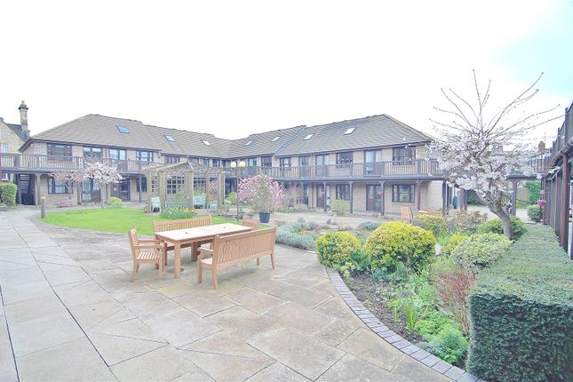 Flat for sale in St Matthews Court, Church Road, Stroud, Gloucestershire