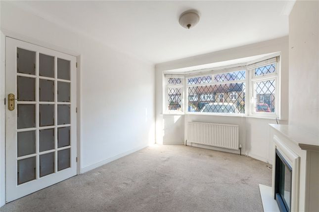195, Fulwell Park Avenue, Twickenham photo 3