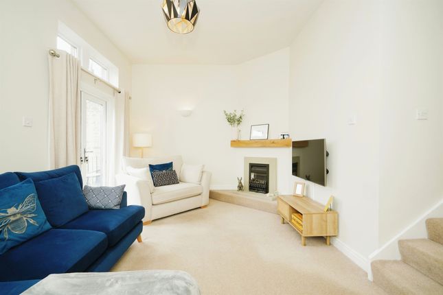End terrace house for sale in Broadfield Park, Holmbridge, Holmfirth