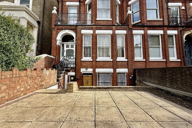 52A, Tollington Park, London photo 3