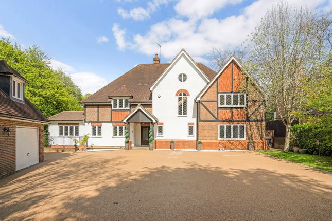 Thumbnail Detached house for sale in Burgess Wood Grove, Beaconsfield