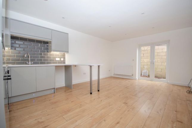 127, Lyon Street, Southampton photo 2