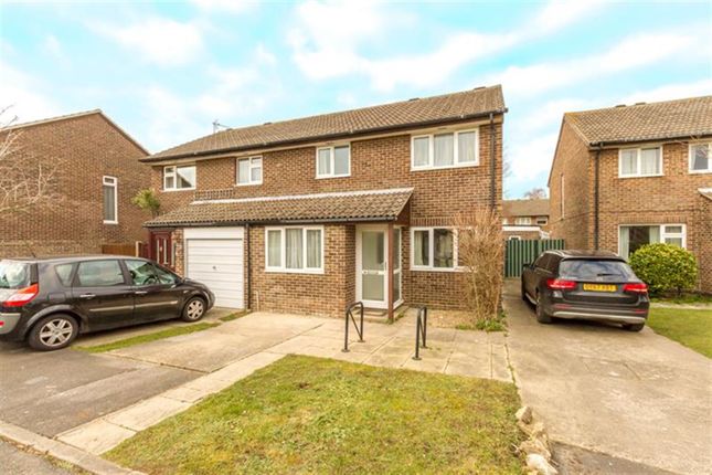 Thumbnail Semi-detached house to rent in Hayes Close, Marston, Oxford