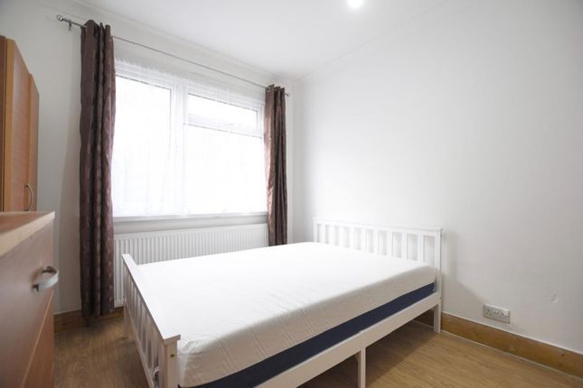 First Floor Flat 108 Holland Road, London, London photo 2
