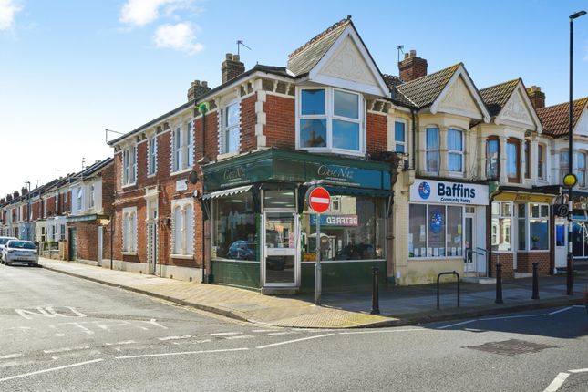2-bed flat on 26a,, Tangier Road, Hampshire, £400,000