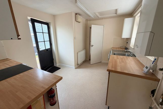 10, Mount Pleasant Road, Southwold photo 3