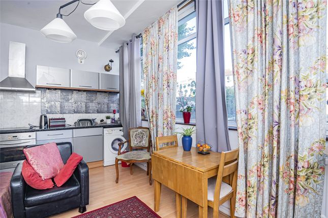 14, Kersfield House, Putney photo 4