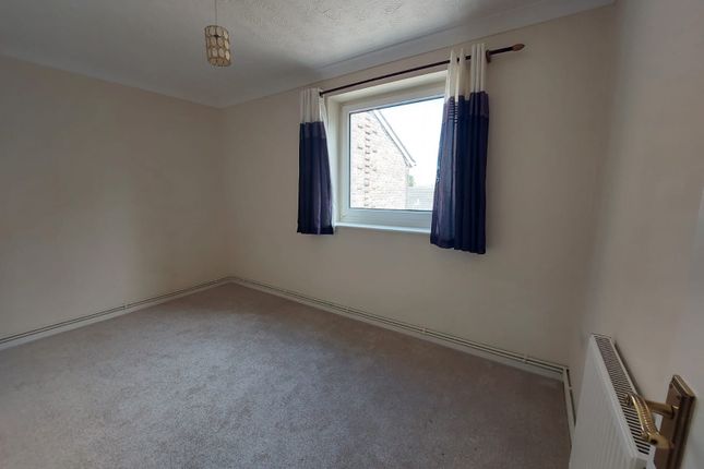 71, Maidstone photo 5