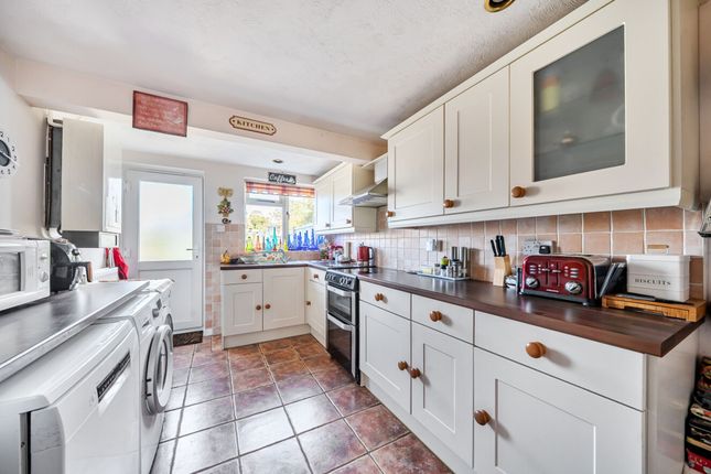 31 Church Road, Chichester photo 3